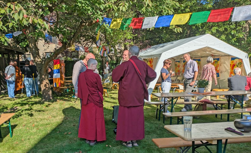 Buddhistische Gesellschaft Hamburg e. V. - Sommerfest